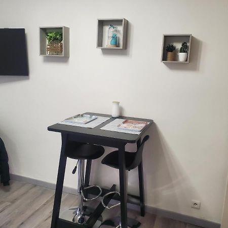Joli Petit Studio Au Centre De Carry Le Rouet Apartment Ngoại thất bức ảnh
