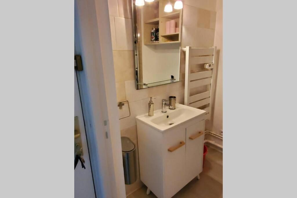 Joli Petit Studio Au Centre De Carry Le Rouet Apartment Ngoại thất bức ảnh